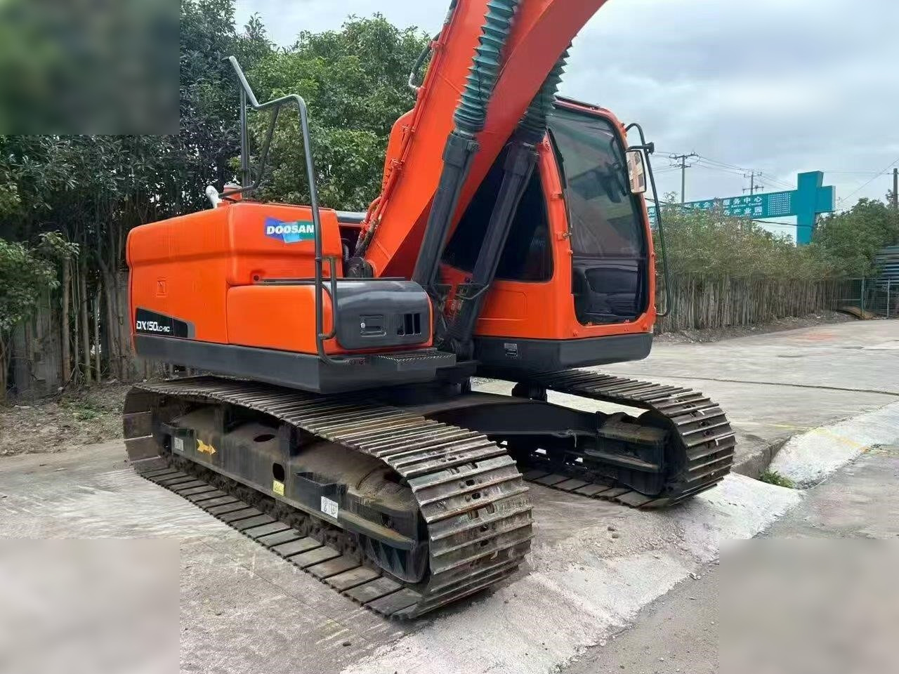 DOOSAN DX150W-9C - Багер на тркала: слика 1 DOOSAN DX150W-9C - Багер на тркала: слика 1