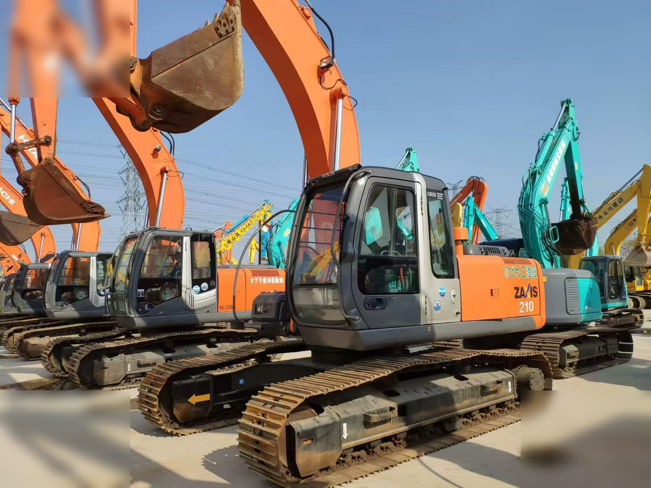 HITACHI ZX210 - Багер гасеничар: слика 1 HITACHI ZX210 - Багер гасеничар: слика 1