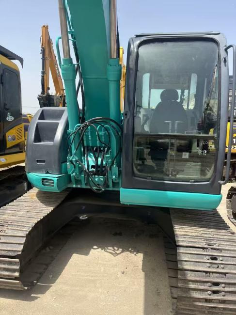 KOBELCO 135SR - Багер гасеничар: слика 3 KOBELCO 135SR - Багер гасеничар: слика 3