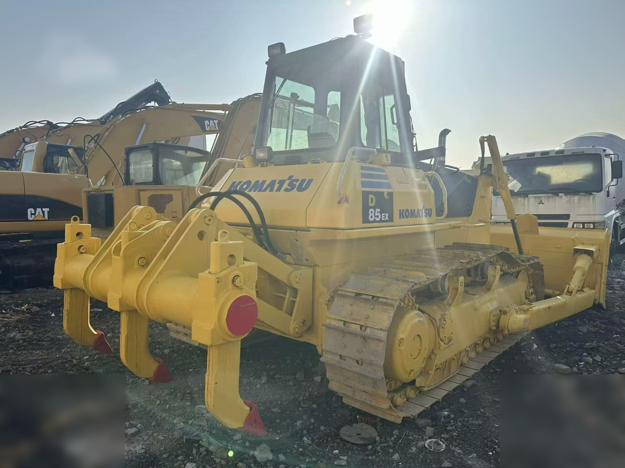 KOMATSU D85EX-18 - Булдожер: слика 5 KOMATSU D85EX-18 - Булдожер: слика 5
