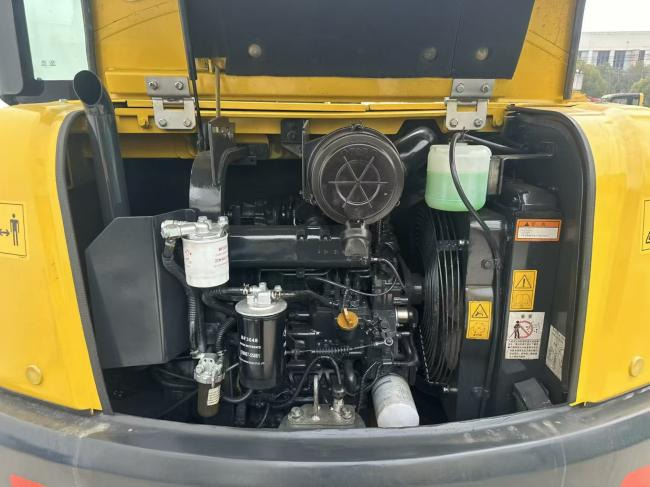 KOMATSU PC56 - Багер на тркала: слика 5 KOMATSU PC56 - Багер на тркала: слика 5