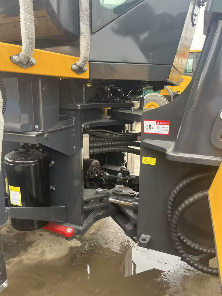 XCMG ZL50GN - Натоварувач на тркала: слика 5 XCMG ZL50GN - Натоварувач на тркала: слика 5