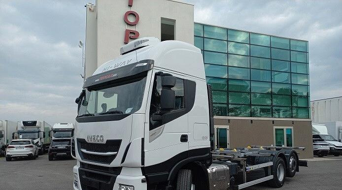 IVECO STRALIS AS260S48 A TELAIO FULL PNEUMATIC - Транспортер на контејнер/ Камион со променливо тело: слика 1 IVECO STRALIS AS260S48 A TELAIO FULL PNEUMATIC - Транспортер на контејнер/ Камион со променливо тело: слика 1