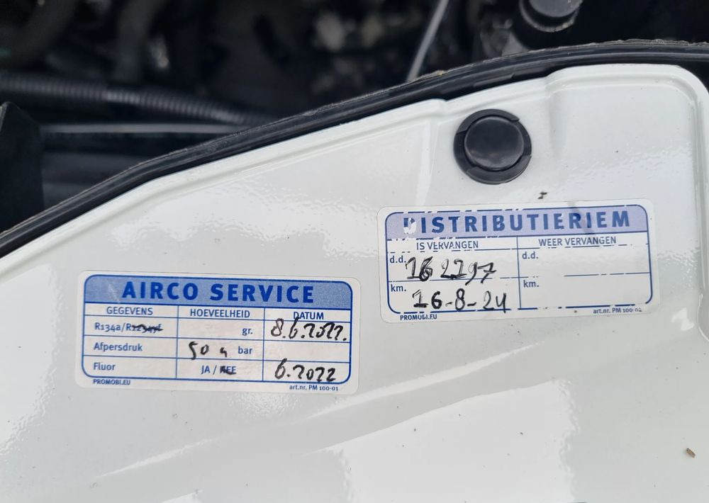 Мало комбе Ford Transit: слика 30