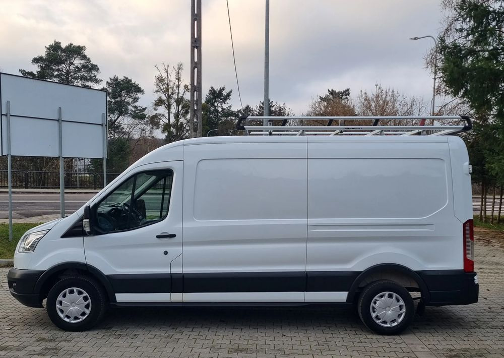 Мало комбе Ford Transit: слика 11