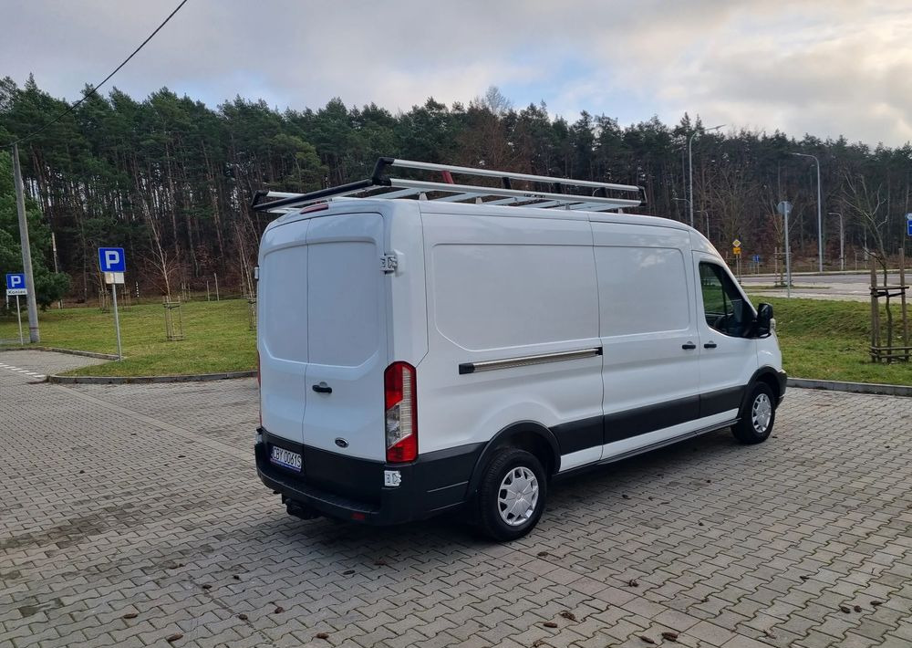 Мало комбе Ford Transit: слика 13