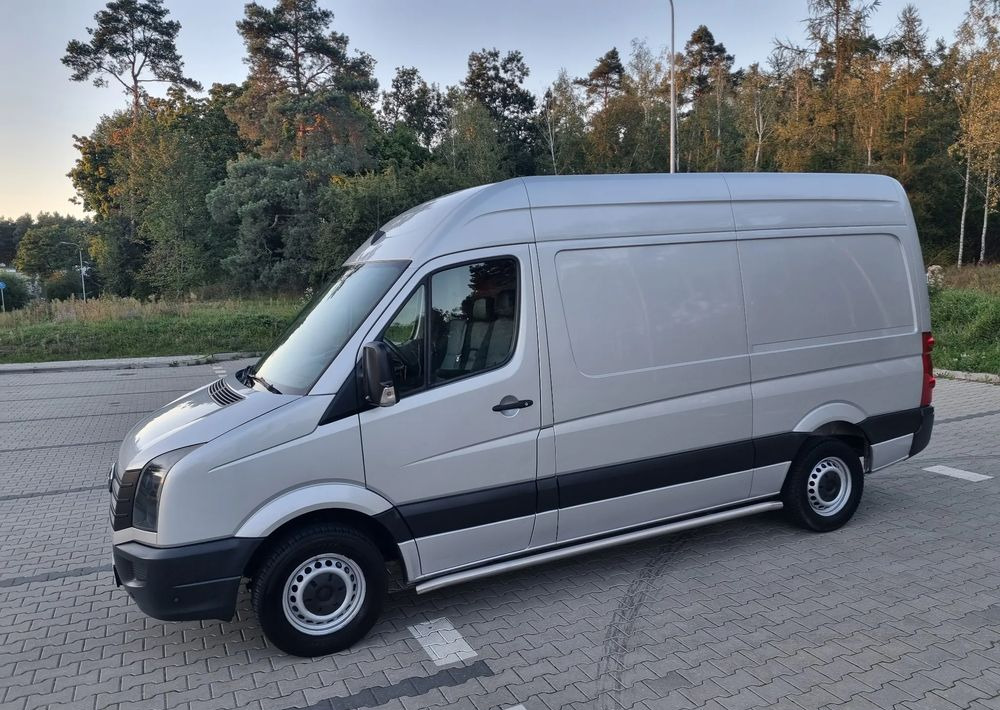 Volkswagen Crafter - Мало комбе: слика 1 Volkswagen Crafter - Мало комбе: слика 1