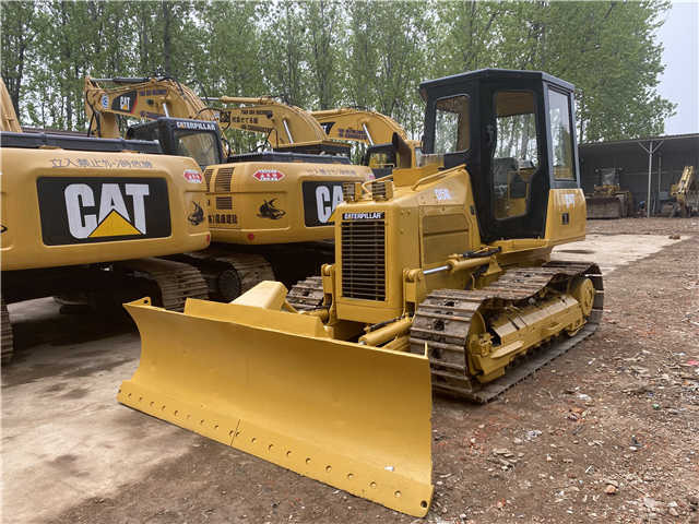 Caterpillar Used D5 Bulldozer , CAT D5g D5h D5k with Ripper , CAT D4h D5h D6h D7h - Булдожер: слика 5 Caterpillar Used D5 Bulldozer , CAT D5g D5h D5k with Ripper , CAT D4h D5h D6h D7h - Булдожер: слика 5