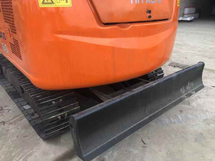Cheap Price Hitachi ZX60 Used Excavator for Sale Used 6 Tons Hitachi Mini Excavator with Good Performance - Мини багер: слика 3 Cheap Price Hitachi ZX60 Used Excavator for Sale Used 6 Tons Hitachi Mini Excavator with Good Performance - Мини багер: слика 3