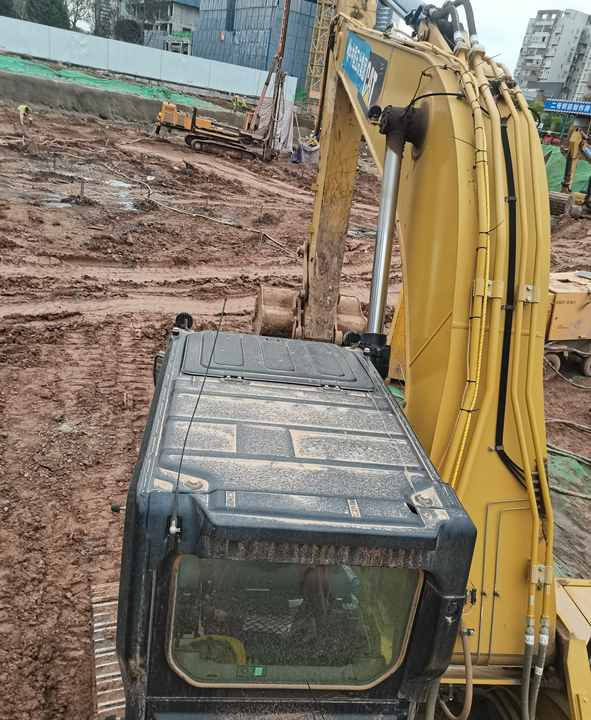Good Condition Used CAT Excavator Japan 330GC Original Used Excavator Cat 330GC in Stock - Багер гасеничар: слика 5 Good Condition Used CAT Excavator Japan 330GC Original Used Excavator Cat 330GC in Stock - Багер гасеничар: слика 5