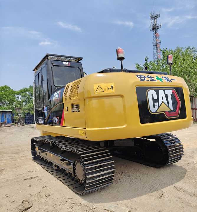 Good Condition Used Cat Excavator 320D2 Caterpillar Second Hand Excavator 312D 315D 320d for Sale - Багер гасеничар: слика 2 Good Condition Used Cat Excavator 320D2 Caterpillar Second Hand Excavator 312D 315D 320d for Sale - Багер гасеничар: слика 2