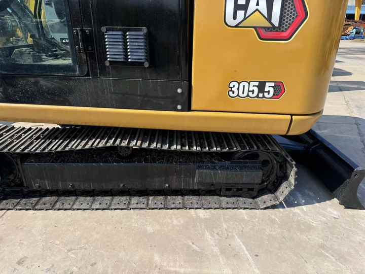 Mini Cat Brand Cat 305 Small Excavator in Stock Used Mini Excavator CAT305.5E2 CAT306 CAT307 CAT308 With Good Condition - Мини багер: слика 4 Mini Cat Brand Cat 305 Small Excavator in Stock Used Mini Excavator CAT305.5E2 CAT306 CAT307 CAT308 With Good Condition - Мини багер: слика 4