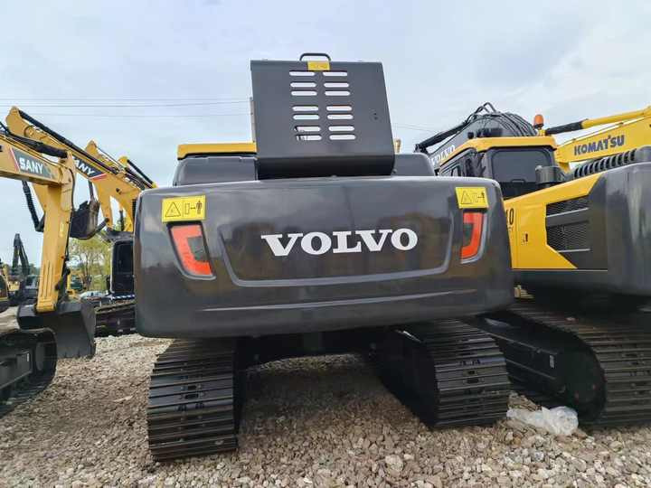 USED KOREA BRAND VOLVO EC210 EXCAVATOR for SALE - Багер гасеничар: слика 5 USED KOREA BRAND VOLVO EC210 EXCAVATOR for SALE - Багер гасеничар: слика 5