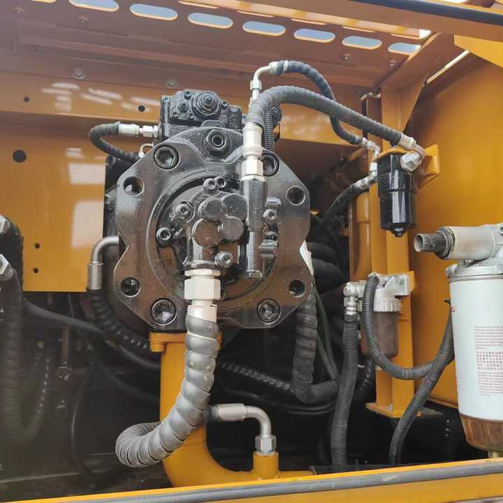 USED SANY 365H EXCAVATOR with Good Condition for Sale - Багер гасеничар: слика 3 USED SANY 365H EXCAVATOR with Good Condition for Sale - Багер гасеничар: слика 3