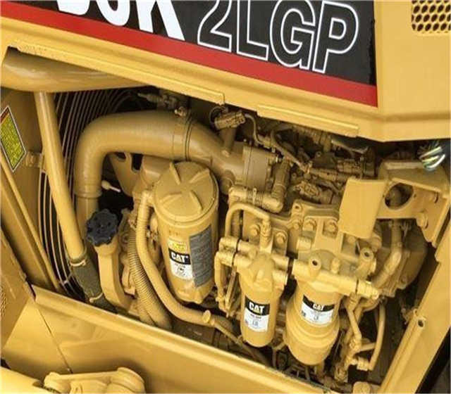 Used Cat D5k D5g D5 D5m D5h Crawler Bulldozer , CAT Bulldozer with Ripper , Original Cat Bulldozers - Булдожер: слика 4 Used Cat D5k D5g D5 D5m D5h Crawler Bulldozer , CAT Bulldozer with Ripper , Original Cat Bulldozers - Булдожер: слика 4
