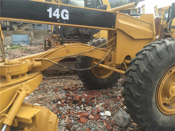 Used Caterpillar 14G Motor Grader Cat Very Good Quality Motor Grader Cat 140k Grader Price No Reviews yet - Порамнувач: слика 2 Used Caterpillar 14G Motor Grader Cat Very Good Quality Motor Grader Cat 140k Grader Price No Reviews yet - Порамнувач: слика 2