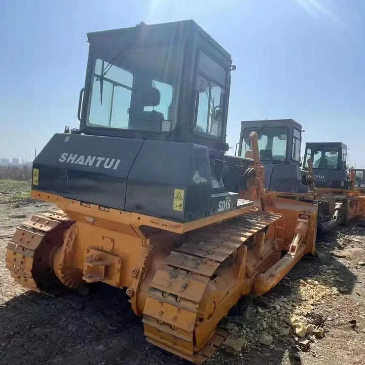 Used China Made SD16 Construction Machinery Shantui SD16 Crawler Bulldozer Earthmoving Machine Used Bulldozer - Булдожер: слика 5 Used China Made SD16 Construction Machinery Shantui SD16 Crawler Bulldozer Earthmoving Machine Used Bulldozer - Булдожер: слика 5