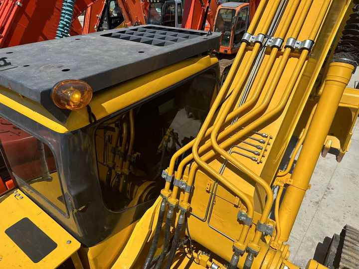 Used Japan Brand komatsu Pc350-7 with High Quality Used Engineering & Construction Machinery - Багер гасеничар: слика 5 Used Japan Brand komatsu Pc350-7 with High Quality Used Engineering & Construction Machinery - Багер гасеничар: слика 5