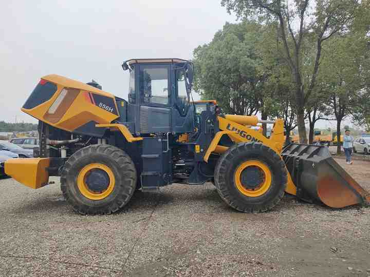 Used LIUGONG 856H wheel in Good Condition for sale 90%new uesd Loader liugong 856h Used Loader For Sale - Натоварувач на тркала: слика 3 Used LIUGONG 856H wheel in Good Condition for sale 90%new uesd Loader liugong 856h Used Loader For Sale - Натоварувач на тркала: слика 3