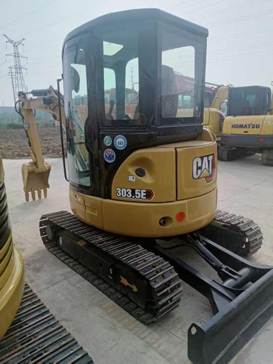 Well-Maintained Used CAT 303.5E Reliable Performance Guaranteed - Багер: слика 5 Well-Maintained Used CAT 303.5E Reliable Performance Guaranteed - Багер: слика 5