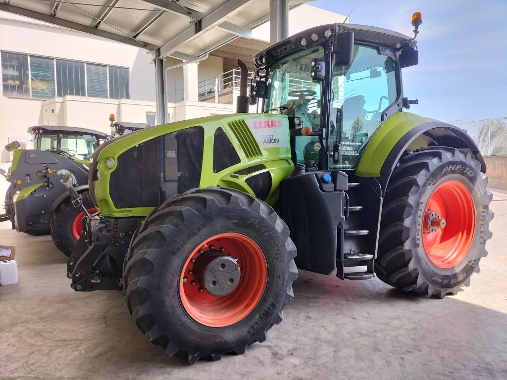 Claas Axion 950 Cmatic - Трактор: слика 3 Claas Axion 950 Cmatic - Трактор: слика 3