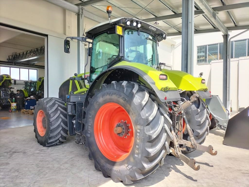 Claas Axion 950 Cmatic - Трактор: слика 4 Claas Axion 950 Cmatic - Трактор: слика 4