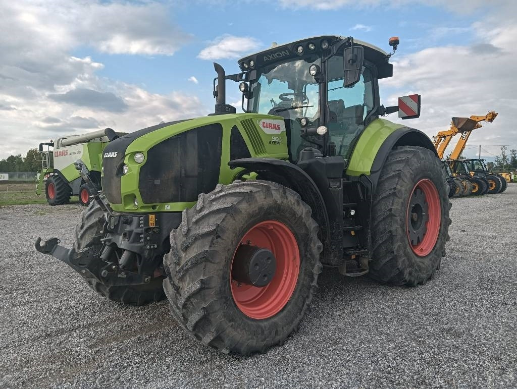 Claas Axion 960 cmatic - Трактор: слика 3 Claas Axion 960 cmatic - Трактор: слика 3