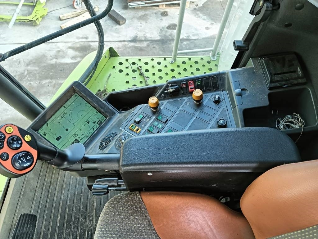 Claas Lexion 570 - Комбајн: слика 3 Claas Lexion 570 - Комбајн: слика 3