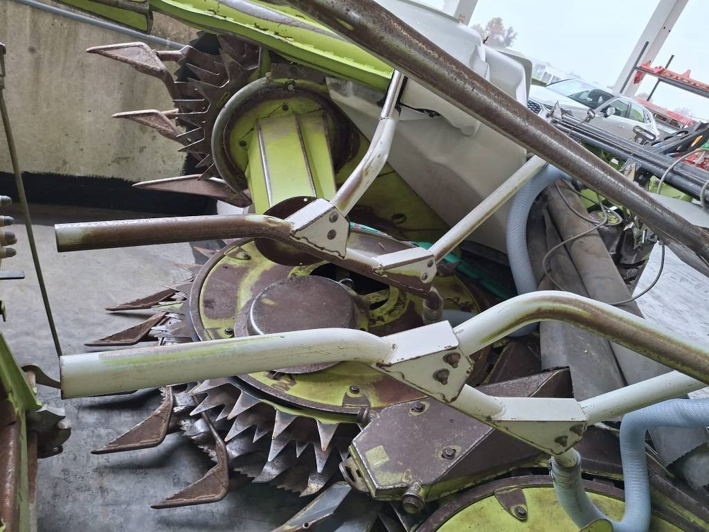 Claas Orbis 450 - Превртувачка опрема: слика 4 Claas Orbis 450 - Превртувачка опрема: слика 4