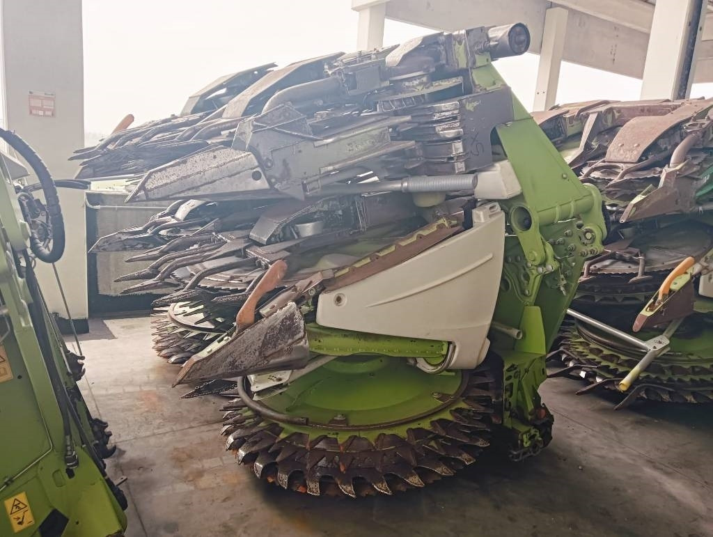 Claas Orbis 750 - Превртувачка опрема: слика 1 Claas Orbis 750 - Превртувачка опрема: слика 1