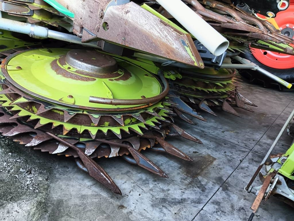 Claas Orbis 750 - Превртувачка опрема: слика 5 Claas Orbis 750 - Превртувачка опрема: слика 5