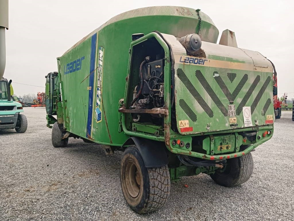 Faresin LEADER 2600 - Вагон за мешање сточна храна: слика 5 Faresin LEADER 2600 - Вагон за мешање сточна храна: слика 5
