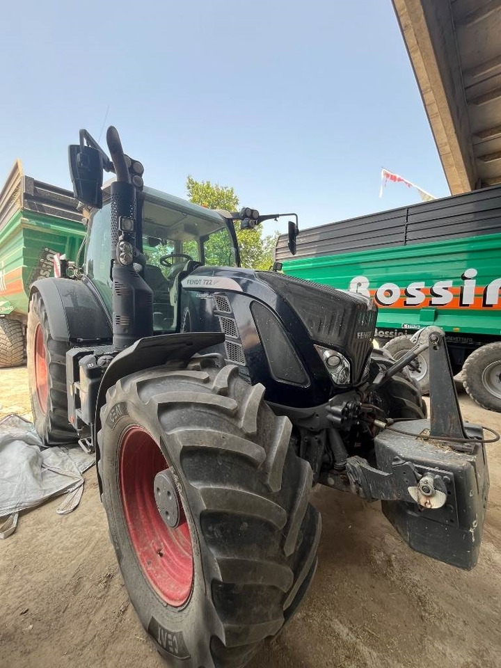 Fendt 722 Vario SCR Profi - Трактор: слика 2 Fendt 722 Vario SCR Profi - Трактор: слика 2