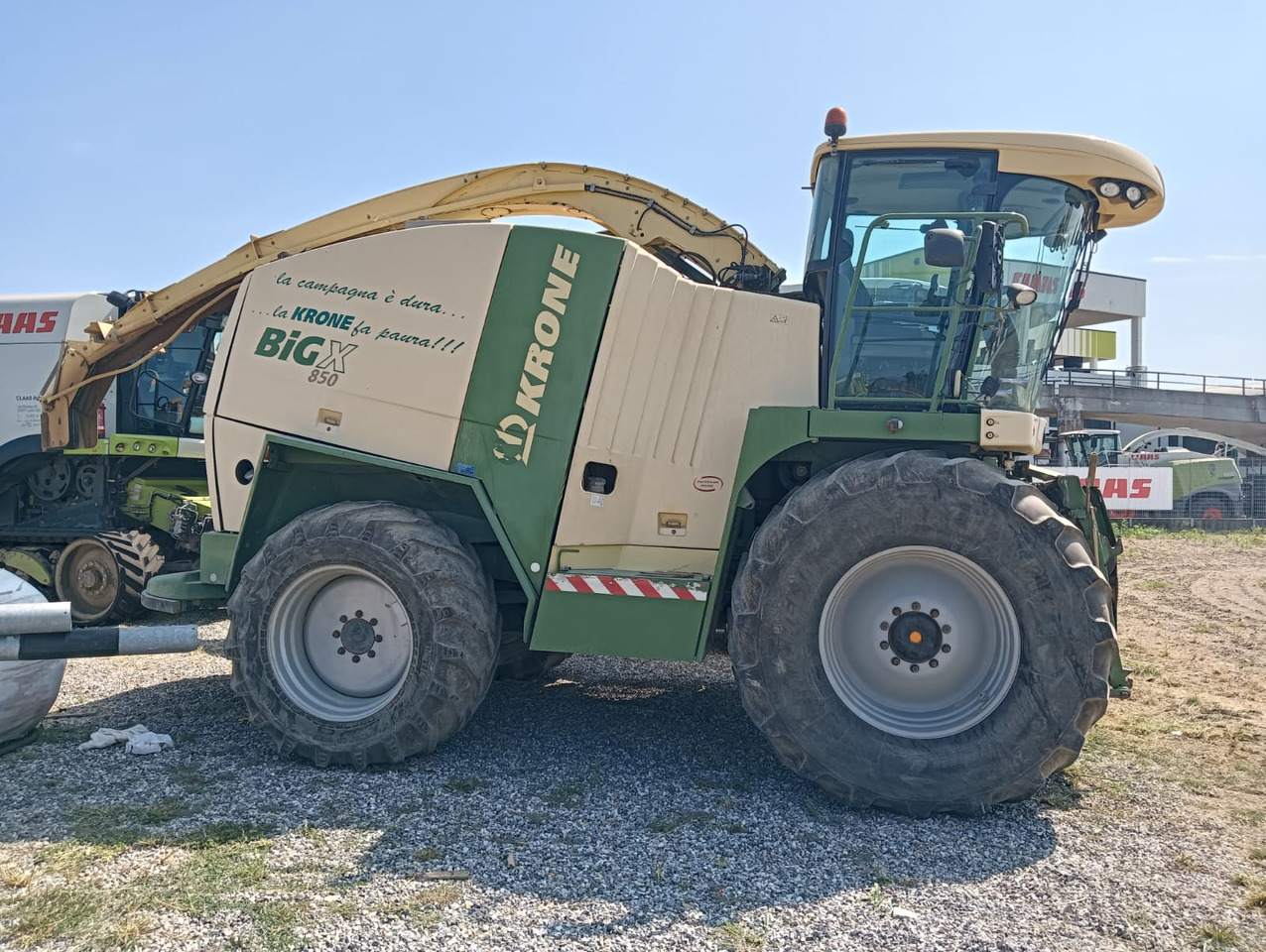 KRONE BIG X 850 - Комбајн за сточна храна: слика 4 KRONE BIG X 850 - Комбајн за сточна храна: слика 4