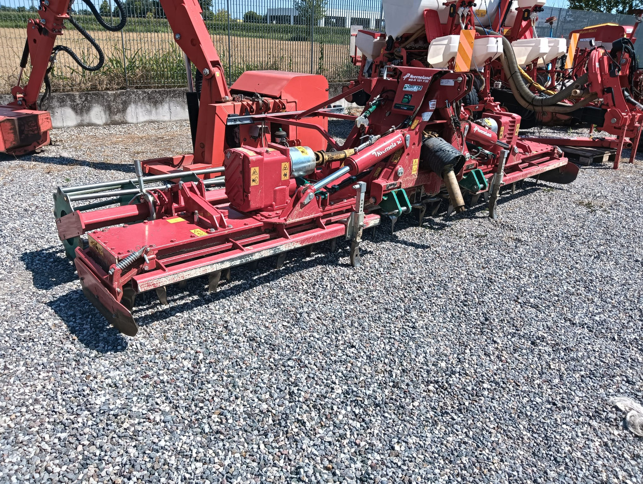 KVERNELAND NG-H 101 F30 - Ротациона брана: слика 1 KVERNELAND NG-H 101 F30 - Ротациона брана: слика 1