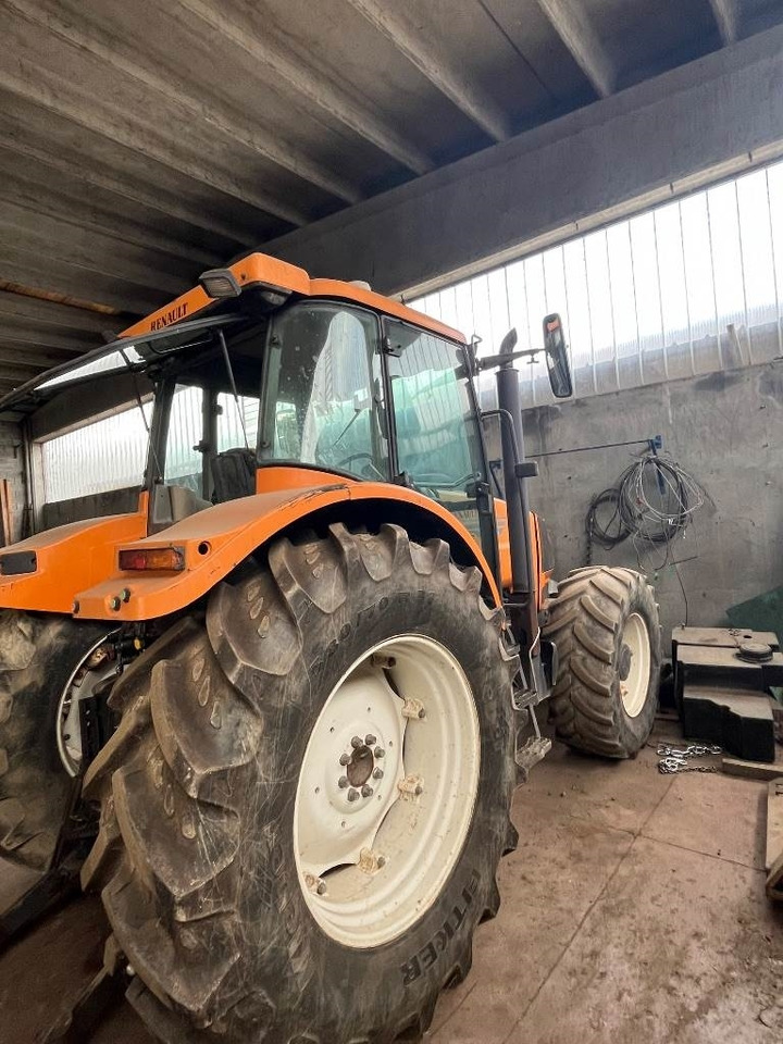 Renault Ares 640 RZ  - Трактор: слика 5 Renault Ares 640 RZ  - Трактор: слика 5