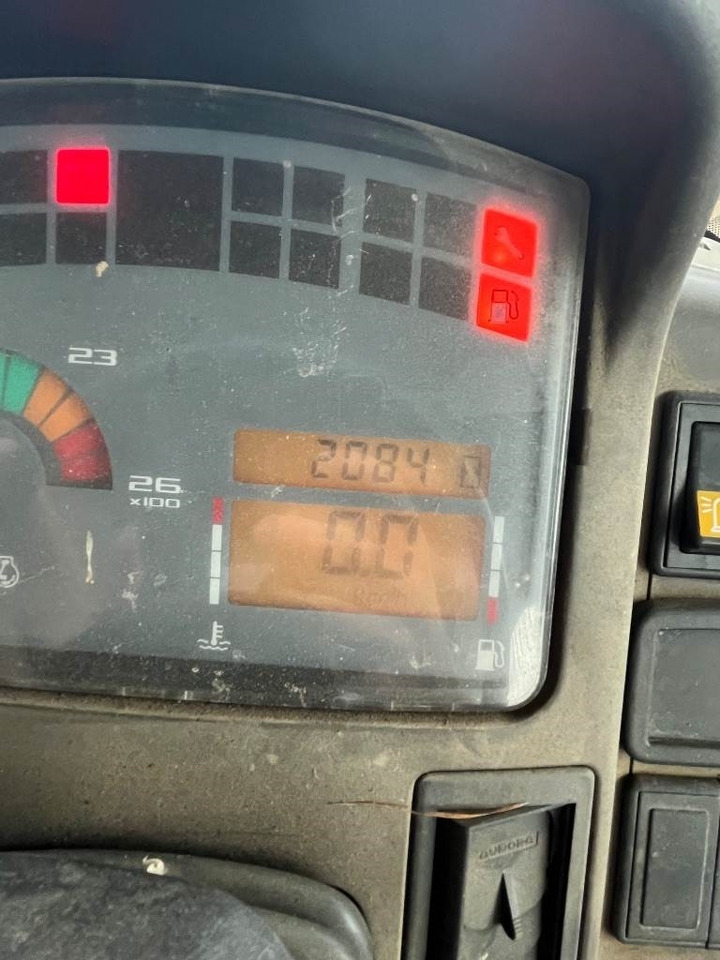 Renault Ares 640 RZ  - Трактор: слика 3 Renault Ares 640 RZ  - Трактор: слика 3