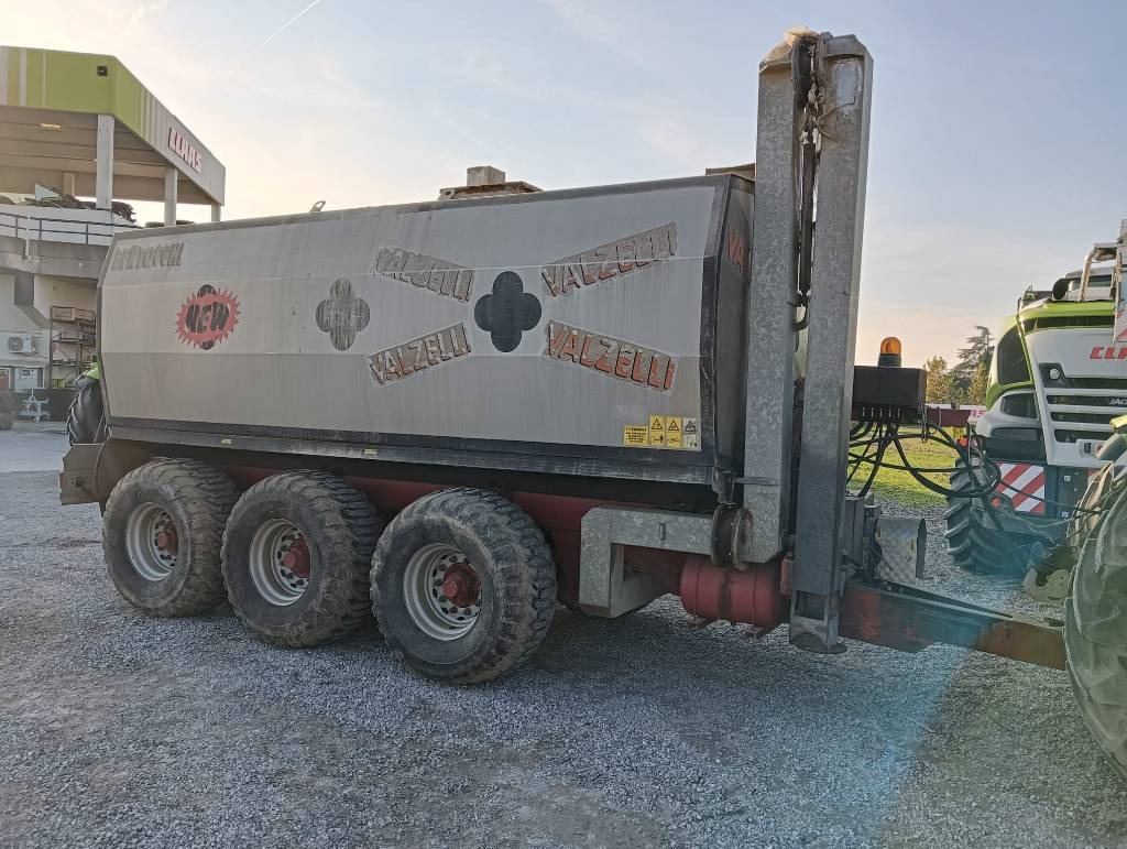 Valzelli 200 cb - Земјоделска приколка: слика 1 Valzelli 200 cb - Земјоделска приколка: слика 1