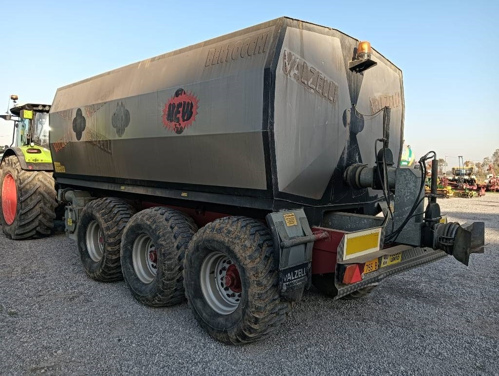 Valzelli 200 cb - Земјоделска приколка: слика 2 Valzelli 200 cb - Земјоделска приколка: слика 2