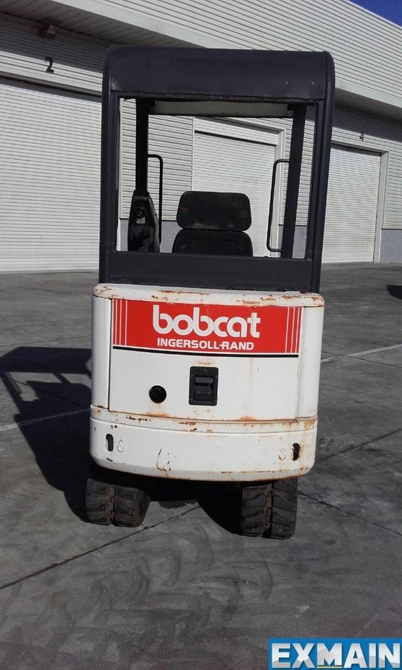 Bobcat X 320 - Мини багер: слика 2 Bobcat X 320 - Мини багер: слика 2