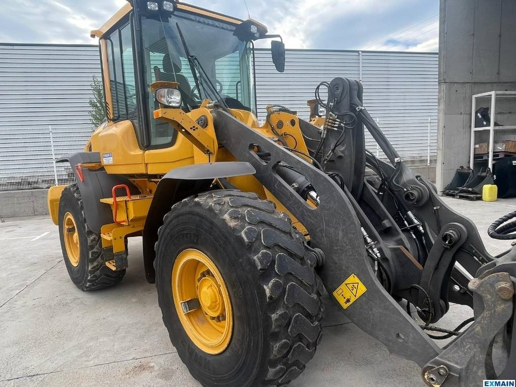 Volvo L 70 H  - Натоварувач на тркала: слика 1 Volvo L 70 H  - Натоварувач на тркала: слика 1