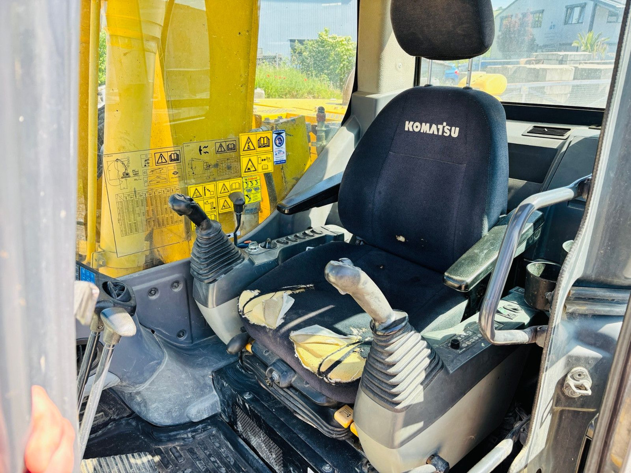 Komatsu PC138US-8 - Багер гасеничар: слика 3 Komatsu PC138US-8 - Багер гасеничар: слика 3