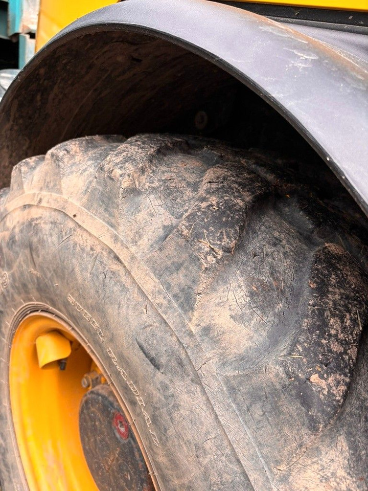 Komatsu WA70-7 - Натоварувач на тркала: слика 4 Komatsu WA70-7 - Натоварувач на тркала: слика 4