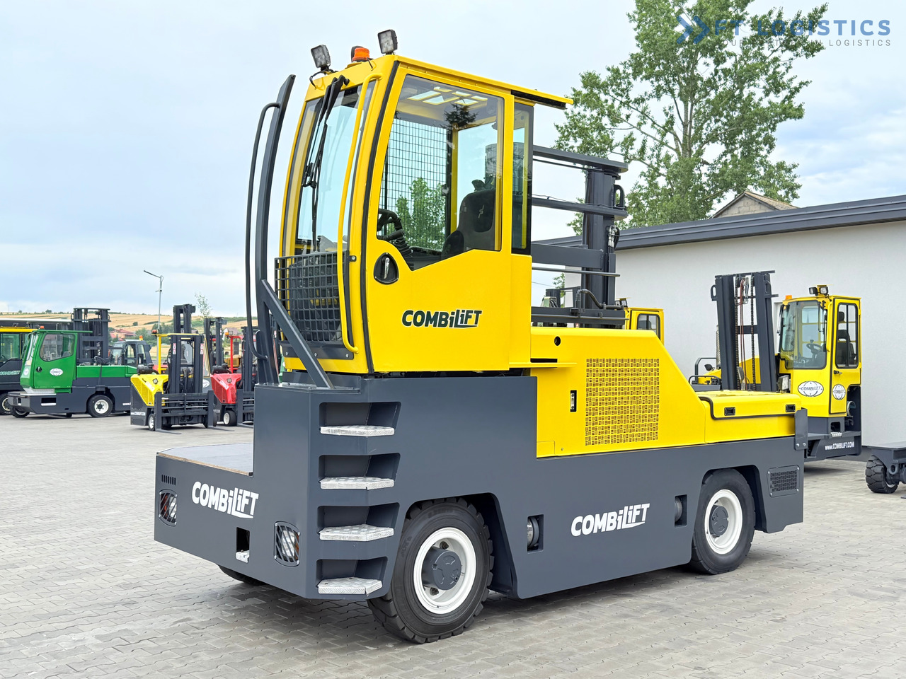 COMBILIFT C6000FSL / DIESEL / DUPLEX - 4100MM / 1400MM FORKS / SIDE LOADER / 6000KG CAPACITY / FREE LIFT / DEUTZ ENGINE / EXCELLENT CONDITION - Бочен утоварувач: слика 4 COMBILIFT C6000FSL / DIESEL / DUPLEX - 4100MM / 1400MM FORKS / SIDE LOADER / 6000KG CAPACITY / FREE LIFT / DEUTZ ENGINE / EXCELLENT CONDITION - Бочен утоварувач: слика 4