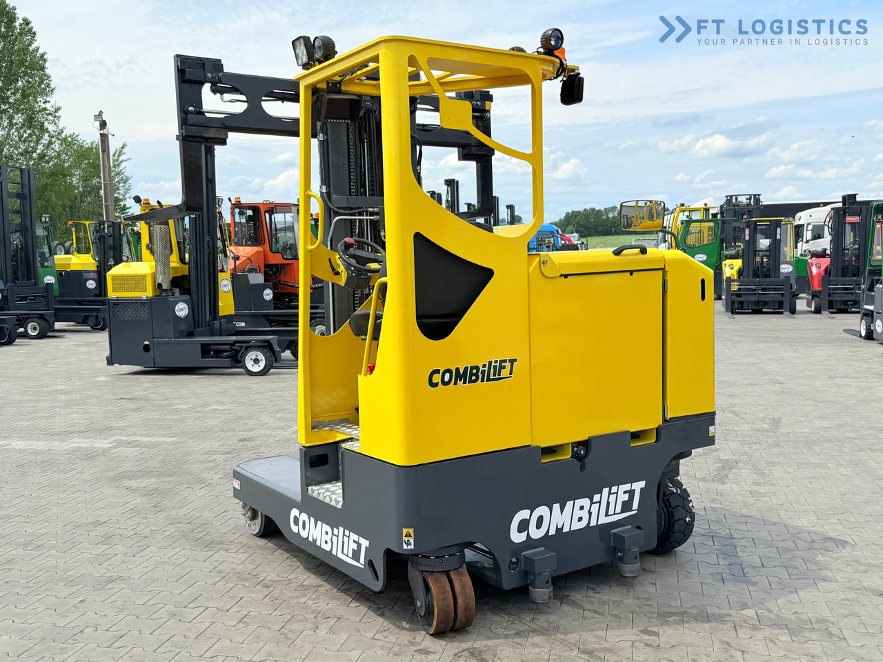Нов 4-насочен вилушкар COMBILIFT MR / ELECTRIC / TRIPLEX – 6000MM / FULL FREE LIFT / WIDE POSITIONER / FORK SIDESHIFT / ONLY 1400 HOURS / LIKE NEW [ Copy ]: слика 24