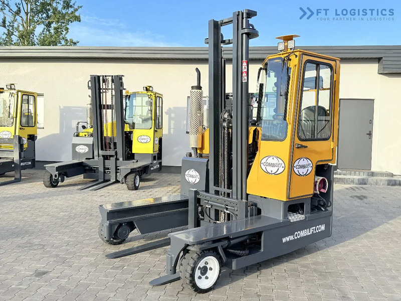 Combilift C3000 / GAS / DUPLEX 4500MM / ONLY 3096 HOURS / FORK SIDE SHIFT / FULL CABIN / EXCELLENT CONDITION / Wide range of four-way and - 4-насочен вилушкар: слика 1 Combilift C3000 / GAS / DUPLEX 4500MM / ONLY 3096 HOURS / FORK SIDE SHIFT / FULL CABIN / EXCELLENT CONDITION / Wide range of four-way and - 4-насочен вилушкар: слика 1
