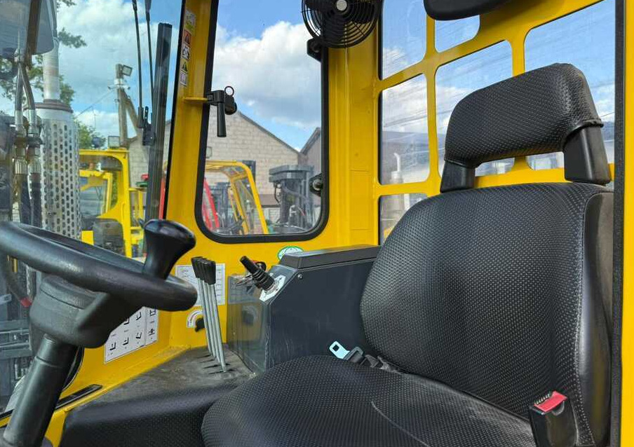Combilift C3000 / ONLY 1510 HOURS / GAS / TRIPLEX 4900 / LIKE NEW - 4-насочен вилушкар: слика 2 Combilift C3000 / ONLY 1510 HOURS / GAS / TRIPLEX 4900 / LIKE NEW - 4-насочен вилушкар: слика 2