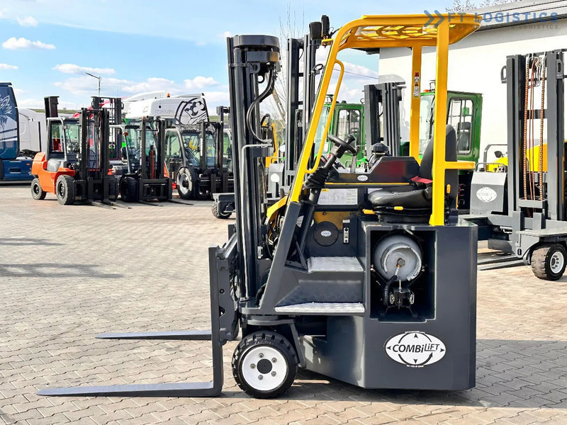 Combilift C3000CB / LPG / TRIPLEX / 4900MM / FREE LIFT / POSITIONER / LIKE NEW C3000CB / LPG / TRIPLEX / 4900MM / FREE LIFT / POSITIONER / - 4-насочен вилушкар: слика 5 Combilift C3000CB / LPG / TRIPLEX / 4900MM / FREE LIFT / POSITIONER / LIKE NEW C3000CB / LPG / TRIPLEX / 4900MM / FREE LIFT / POSITIONER / - 4-насочен вилушкар: слика 5