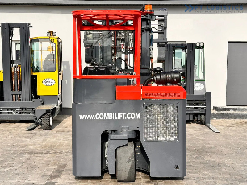 Combilift C3000CB / LPG / TRIPLEX / 5500MM / FREE LIFT / FORK SHIFT / POSITIONER C3000CB / LPG / TRIPLEX / 5500MM / FREE LIFT / FORK SHIFT - 4-насочен вилушкар: слика 4 Combilift C3000CB / LPG / TRIPLEX / 5500MM / FREE LIFT / FORK SHIFT / POSITIONER C3000CB / LPG / TRIPLEX / 5500MM / FREE LIFT / FORK SHIFT - 4-насочен вилушкар: слика 4