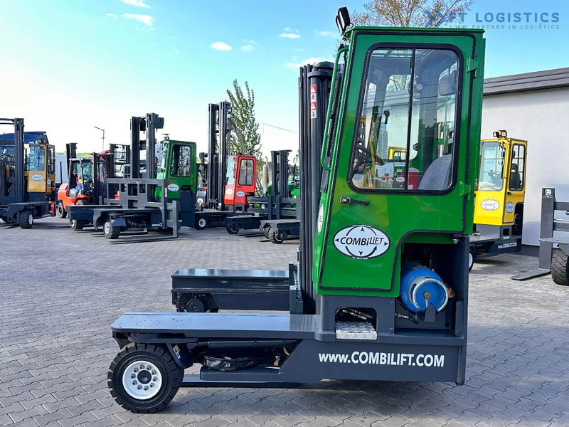 Combilift C4000 / TRIPLEX / 4900MM / LPG / FREE LIFT / FORK SHIFT / LIKE NEW C4000 / TRIPLEX / 4900MM / LPG / FREE LIFT / FORK SHIFT / LIK - 4-насочен вилушкар: слика 2 Combilift C4000 / TRIPLEX / 4900MM / LPG / FREE LIFT / FORK SHIFT / LIKE NEW C4000 / TRIPLEX / 4900MM / LPG / FREE LIFT / FORK SHIFT / LIK - 4-насочен вилушкар: слика 2